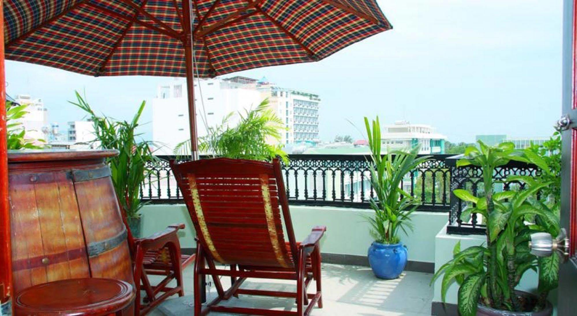 La Suisse Hotel ญาจาง ภายนอก รูปภาพ
